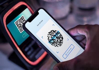 Smartphone shows cashless payment